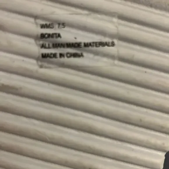 DV Dolce Vita Women's Bonita Fuzzy Fur Shimmer Slide Sandals Beige Size 7.5 NWOB - Picture 3 of 4